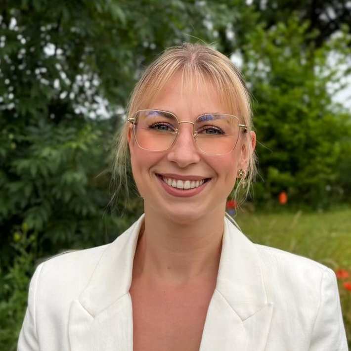 Adriana Overmeier